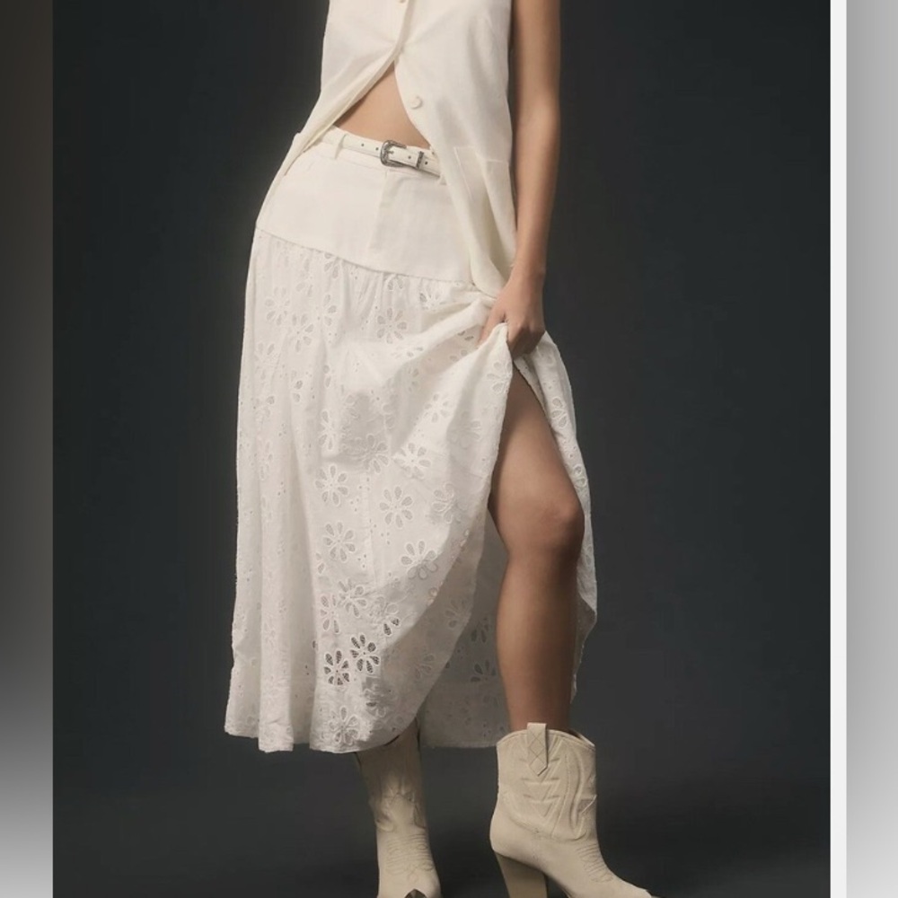 Studio West White Eyelet  Skirt